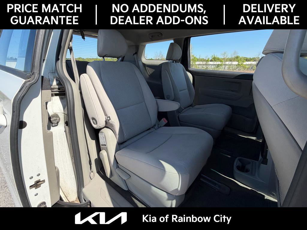 Used 2016 Kia Sedona L FWD image 15
