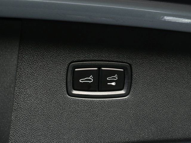 Certified 2022 Porsche Cayenne Turbo image 29