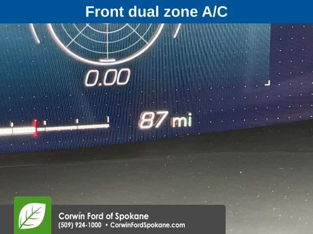 Used 2025 Chevrolet Corvette Z06 RWD image 4