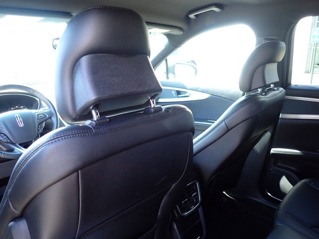 Used 2016 Lincoln MKX Premiere FWD image 16