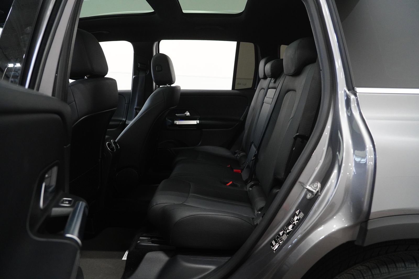 Certified 2023 Mercedes-Benz GLB 250 image 15