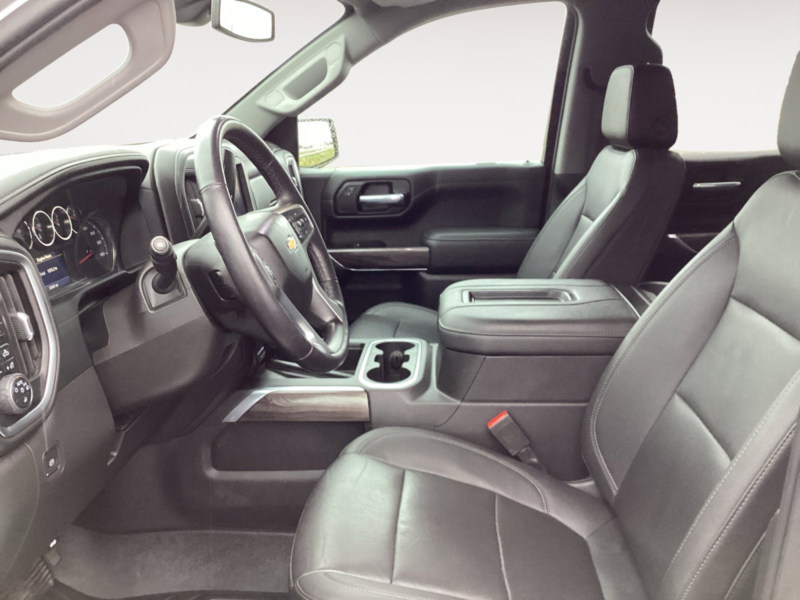 Used 2022 Chevrolet Silverado 1500 LTZ w/ LTZ Premium Package image 9