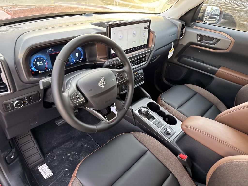 New 2025 Ford Bronco Sport Outer Banks image 8