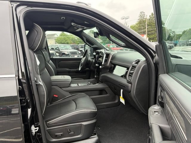 New 2026 RAM 3500 Limited AWD/4WD image 27