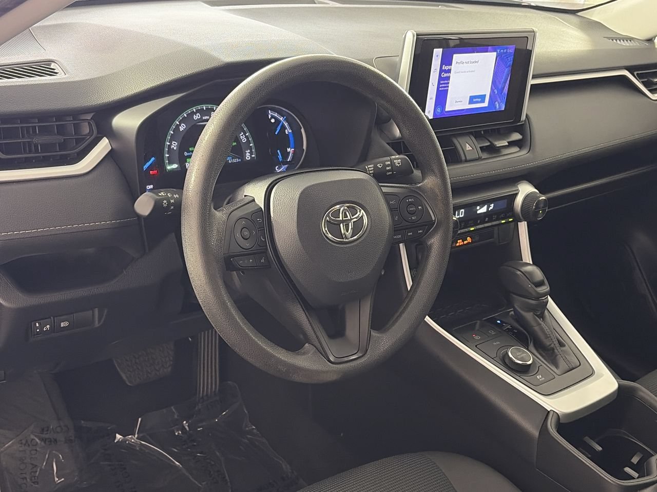 Used 2023 Toyota RAV4 LE AWD/4WD image 11
