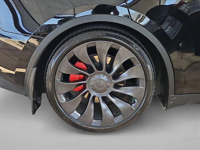 Used 2023 Tesla Model Y Performance AWD/4WD image 19
