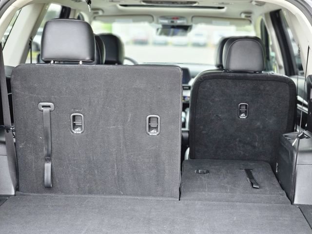 Used 2025 Kia Telluride S image 31