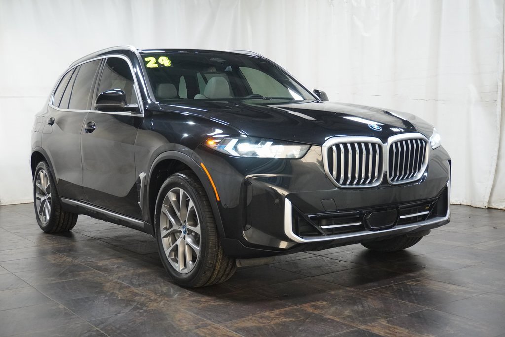 Certified 2024 BMW X5 xDrive50e w/ Premium Package image 1