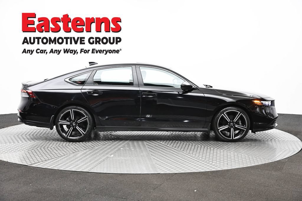 Used 2024 Honda Accord Sport image 4