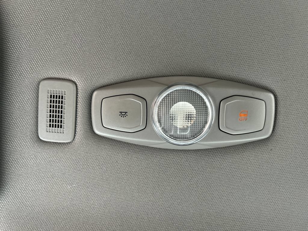 Certified 2018 Ford F150 XL w/ Equipment Group 101A Mid RWD image 18
