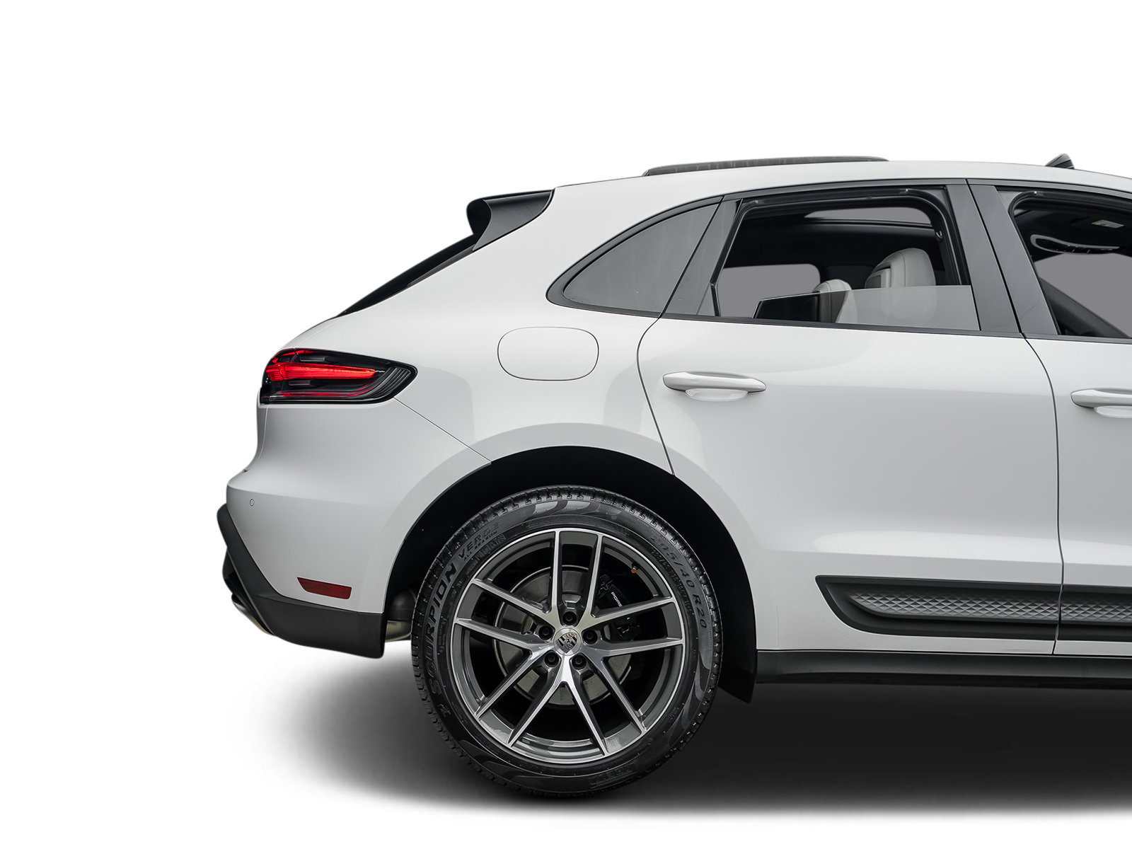 Used 2025 Porsche Macan AWD/4WD image 27