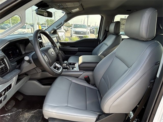 New 2025 Ford F150 Lightning Flash image 11