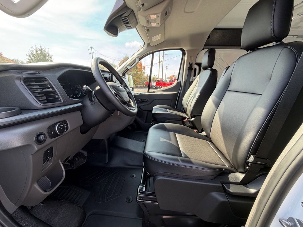 New 2025 Ford Transit 150 Low Roof image 11