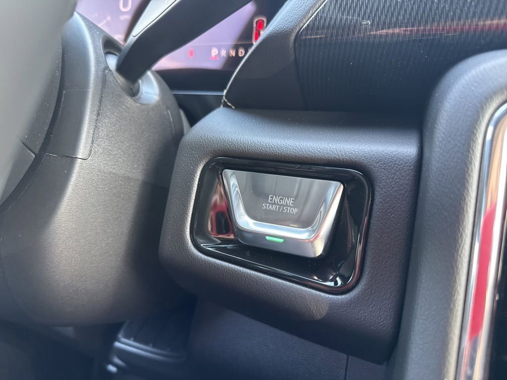 New 2026 GMC Yukon XL Elevation w/ LPO, Floor Liner Package image 33