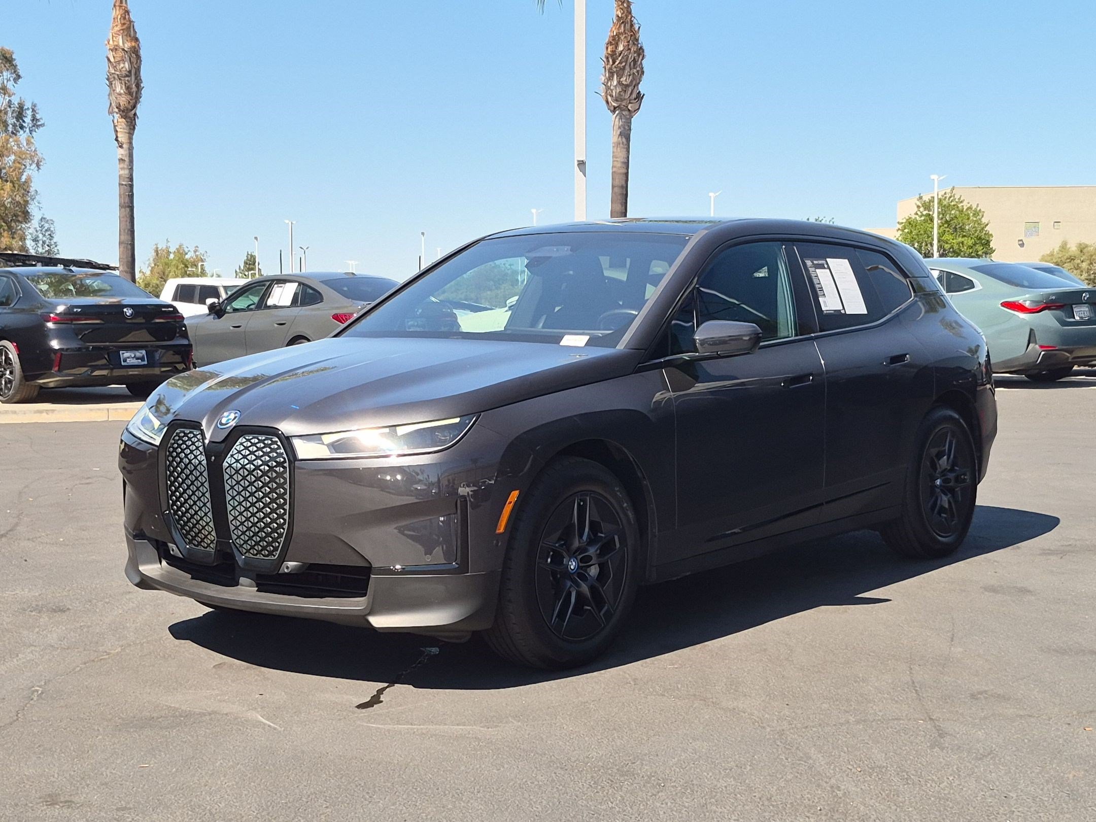 Certified 2024 BMW iX xDrive50 AWD/4WD image 5