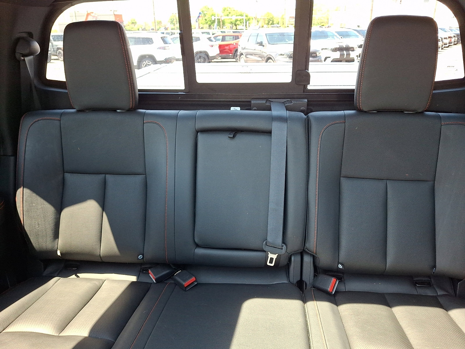 Used 2024 Nissan Titan PRO-4X w/ Pro-4x Convenience Package AWD/4WD image 20