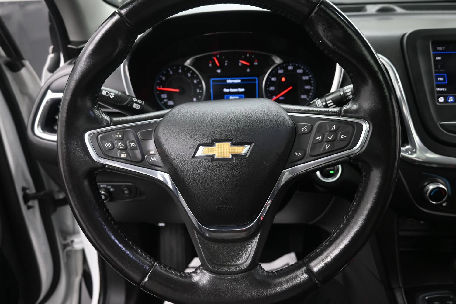 Used 2020 Chevrolet Equinox LT AWD/4WD image 22
