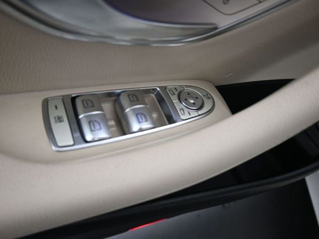 Used 2017 Mercedes-Benz E 300 4MATIC image 13
