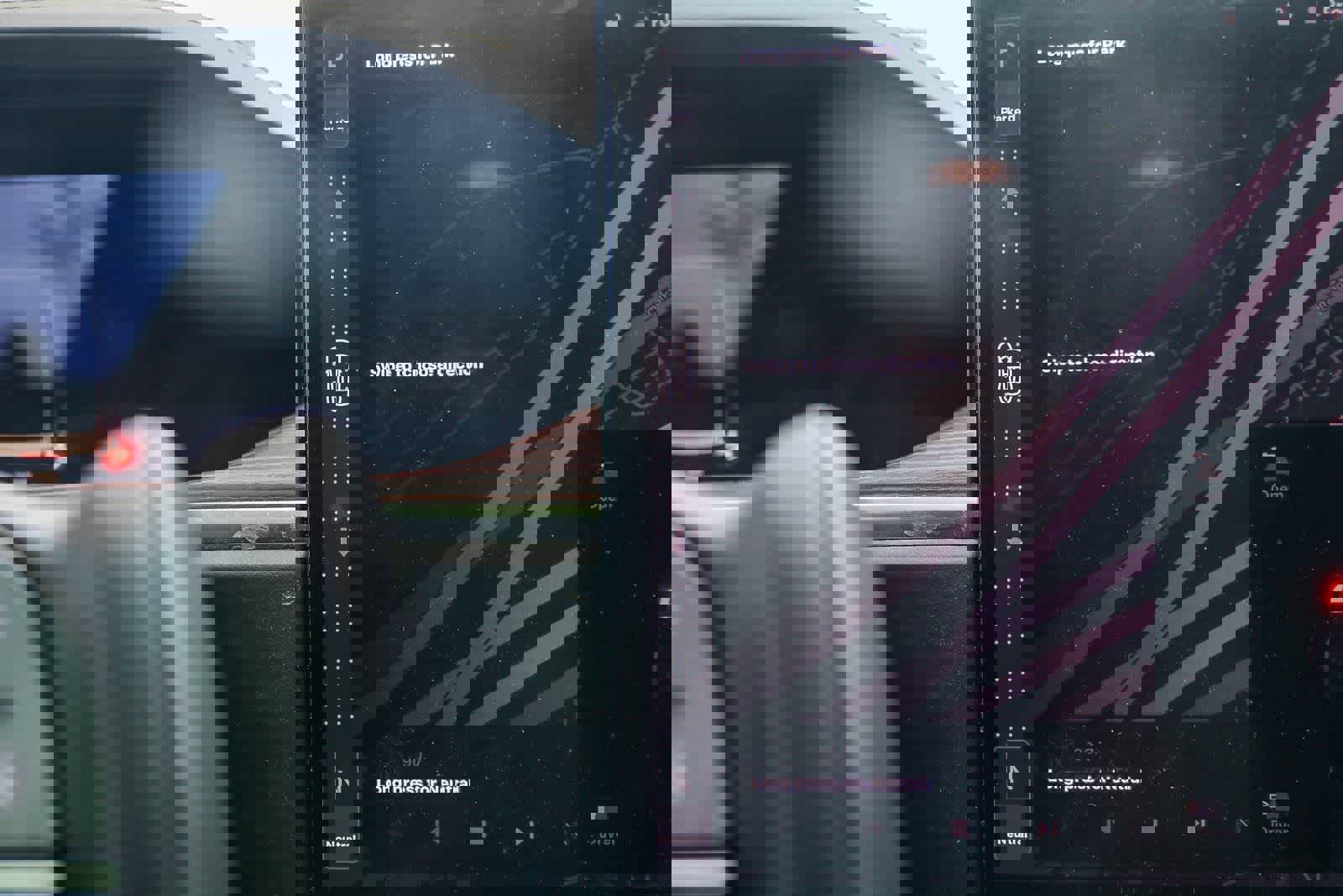 Used 2024 Tesla Model X image 22