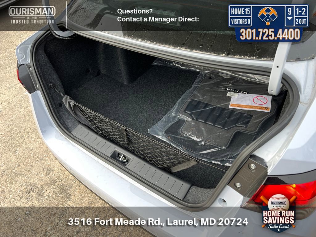 New 2025 Nissan Versa SR w/ Trunk Package FWD image 19