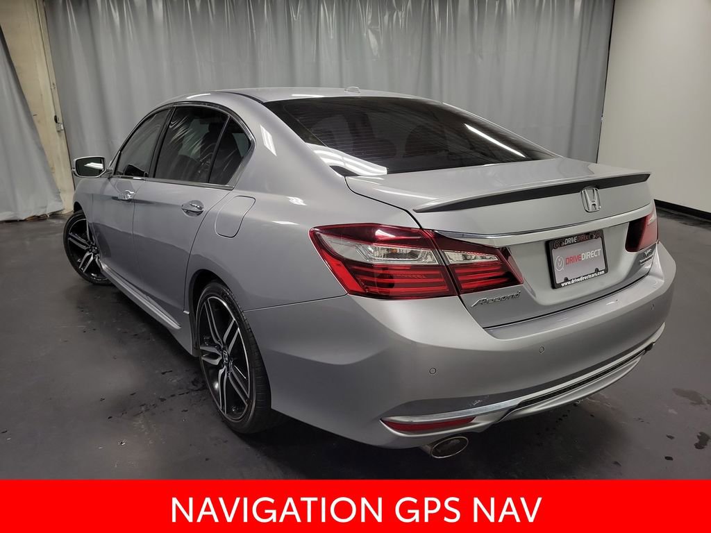 Used 2016 Honda Accord Touring image 6