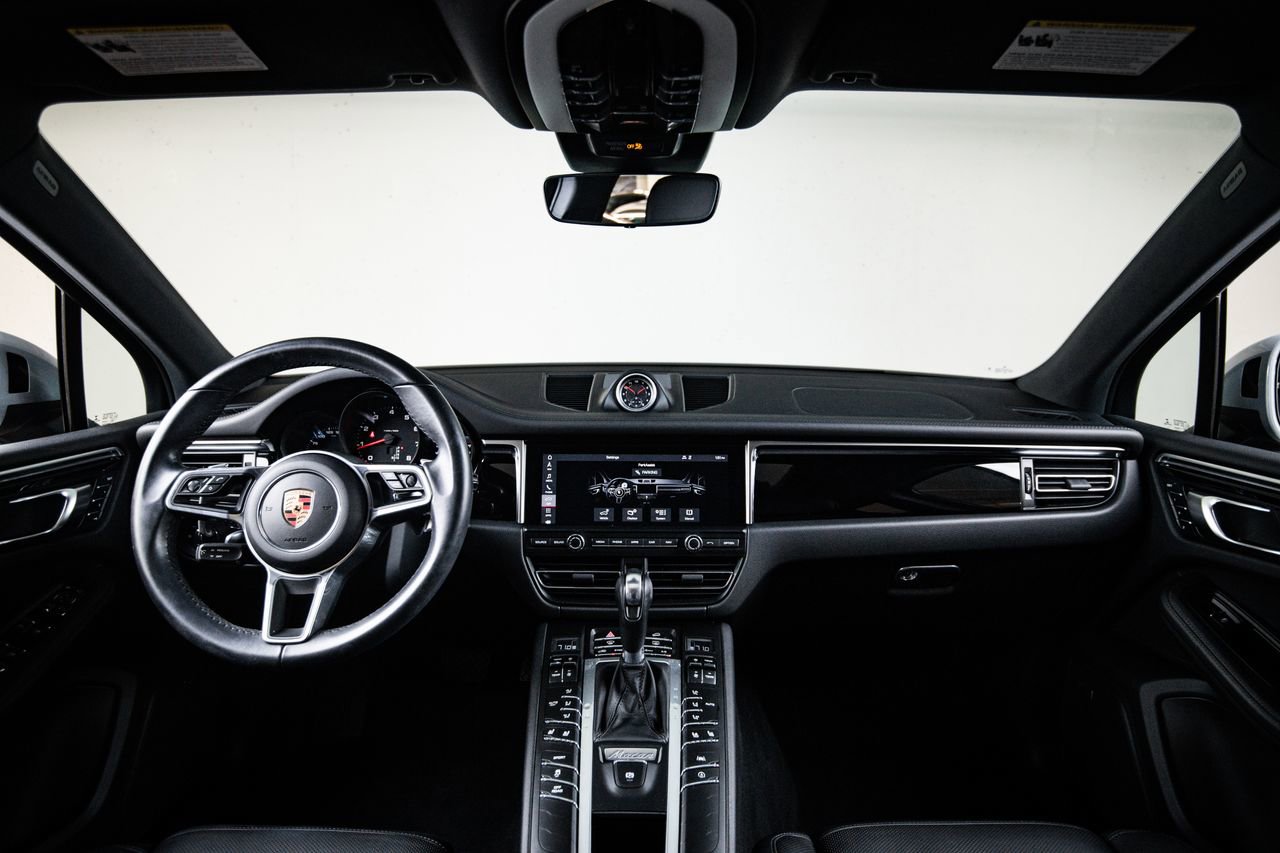 Used 2019 Porsche Macan AWD/4WD image 24