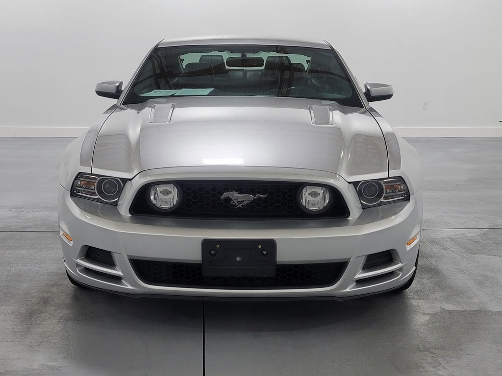 Used 2014 Ford Mustang GT Premium RWD image 3