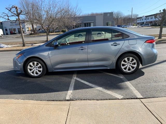 Used 2020 Toyota Corolla LE image 6