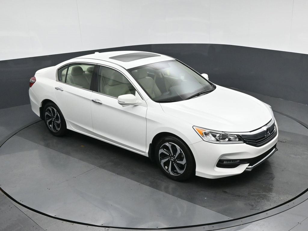 Used 2016 Honda Accord EX image 50