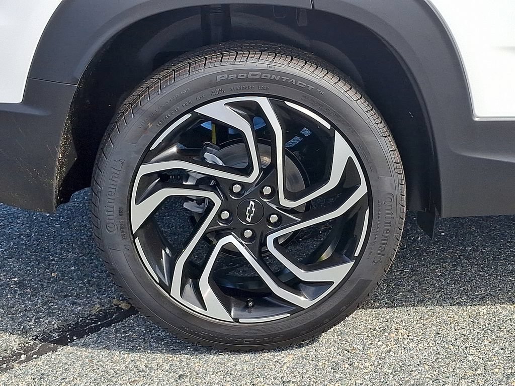 New 2026 Chevrolet TrailBlazer RS w/ Convenience Package FWD image 5