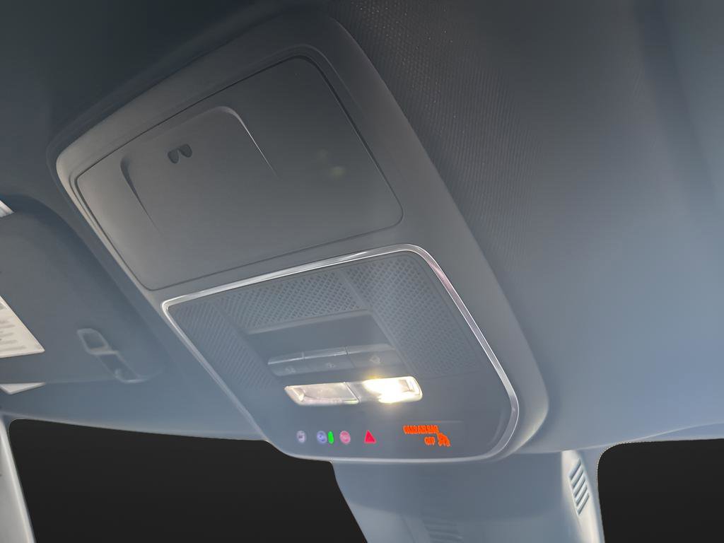 New 2026 Chevrolet Traverse RS image 42