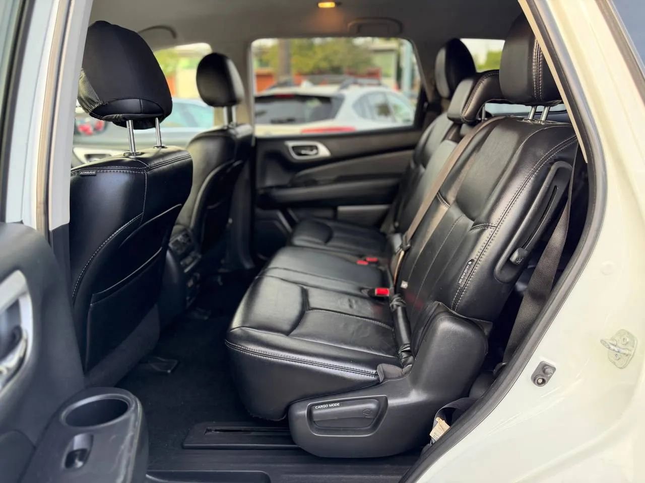 Used 2019 Nissan Pathfinder SL image 20