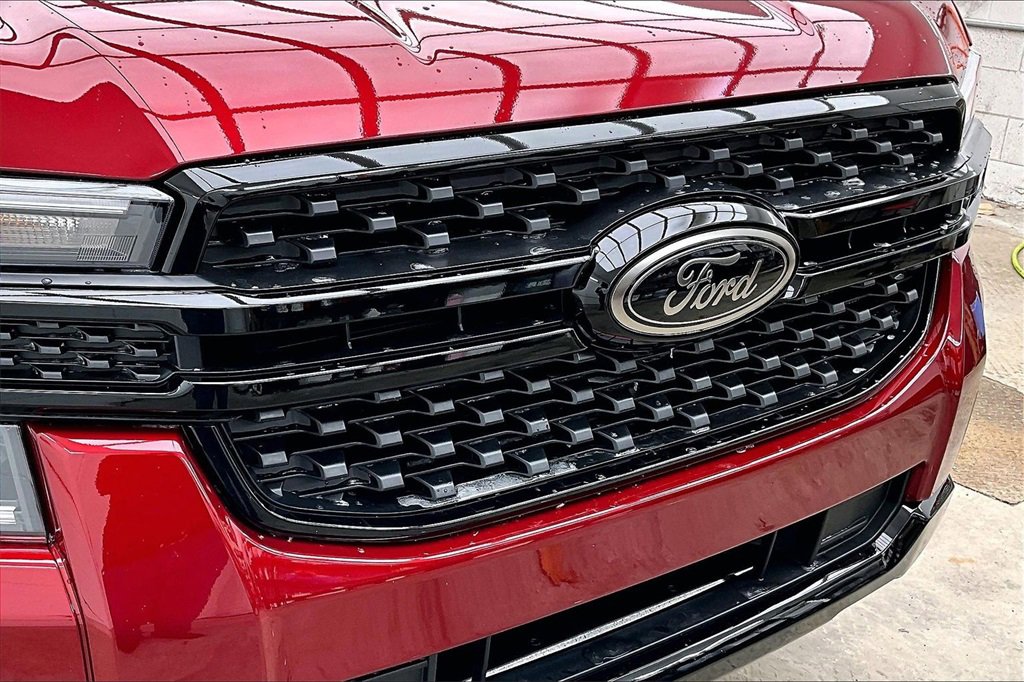 New 2025 Ford Ranger XLT w/ Equipment Group 301A High image 35