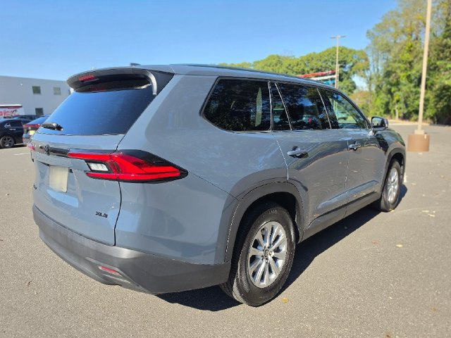 Used 2024 Toyota Grand Highlander AWD Hybrid image 7