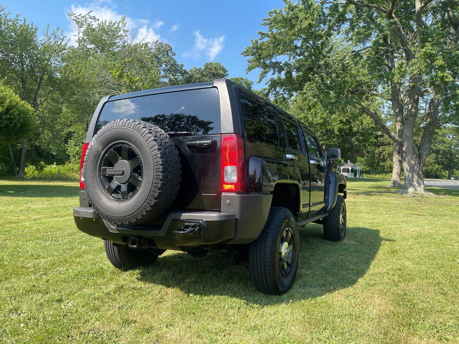 Used 2008 HUMMER H3 w/ Chrome Appearance Package AWD/4WD image 15
