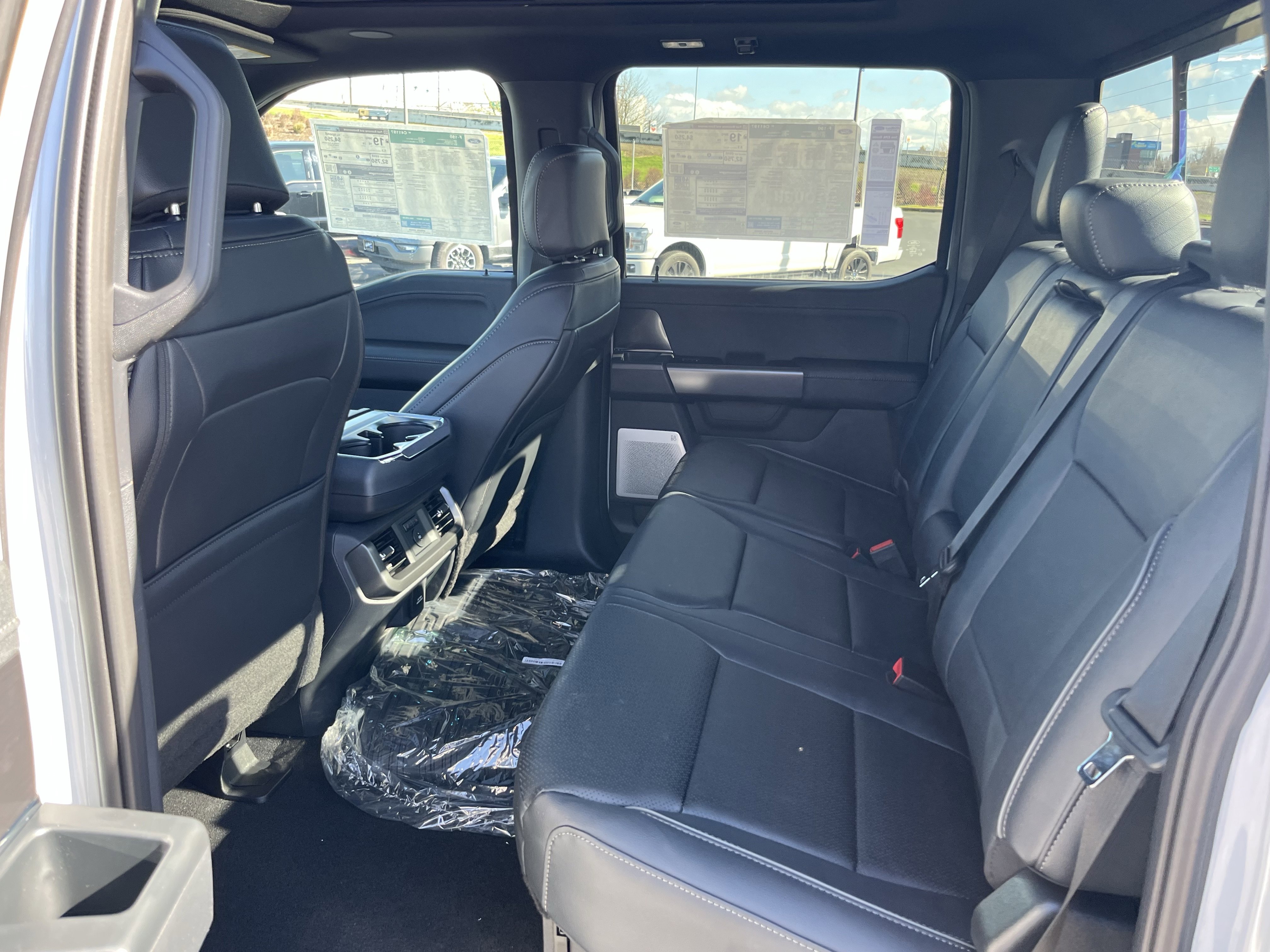 New 2025 Ford F150 Lariat w/ Equipment Group 502A High AWD/4WD image 10