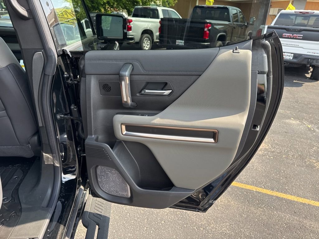 New 2025 GMC Hummer EV 2X image 17