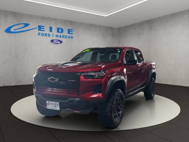 Used 2024 Chevrolet Colorado ZR2 w/ Technology Package AWD/4WD image 5