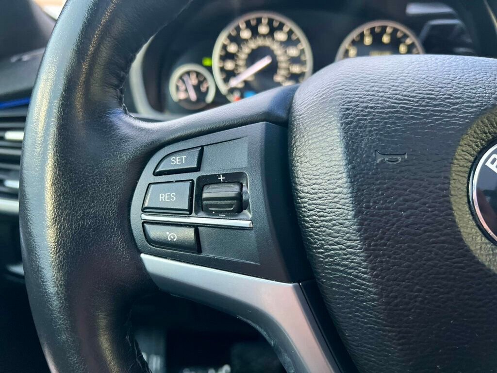 Used 2017 BMW X5 xDrive40e w/ Luxury Seating Package image 18