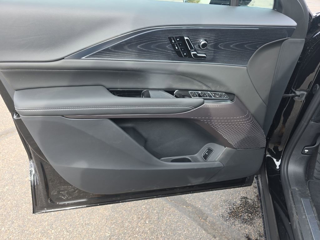 New 2026 Cadillac Lyriq Sport image 10