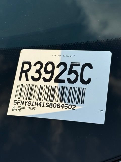 Used 2025 Honda Pilot EX-L image 36