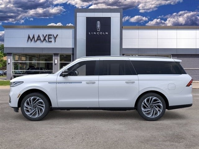 New 2026 Lincoln Navigator L Reserve AWD/4WD image 49