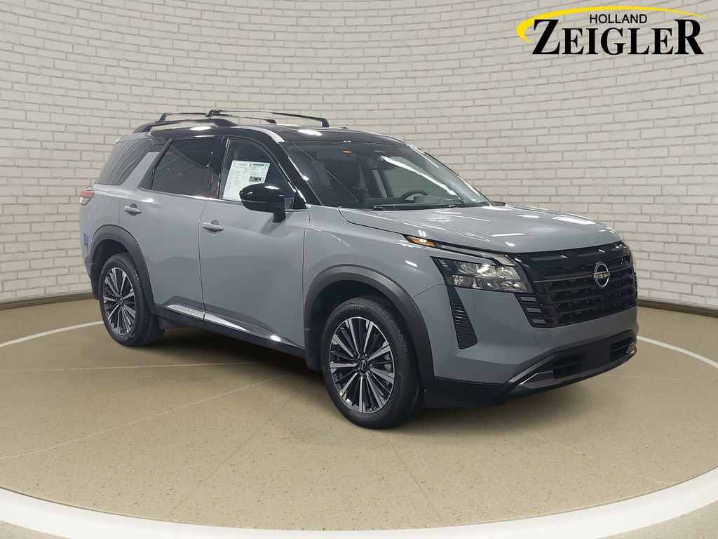 New 2026 Nissan Pathfinder Platinum image 3