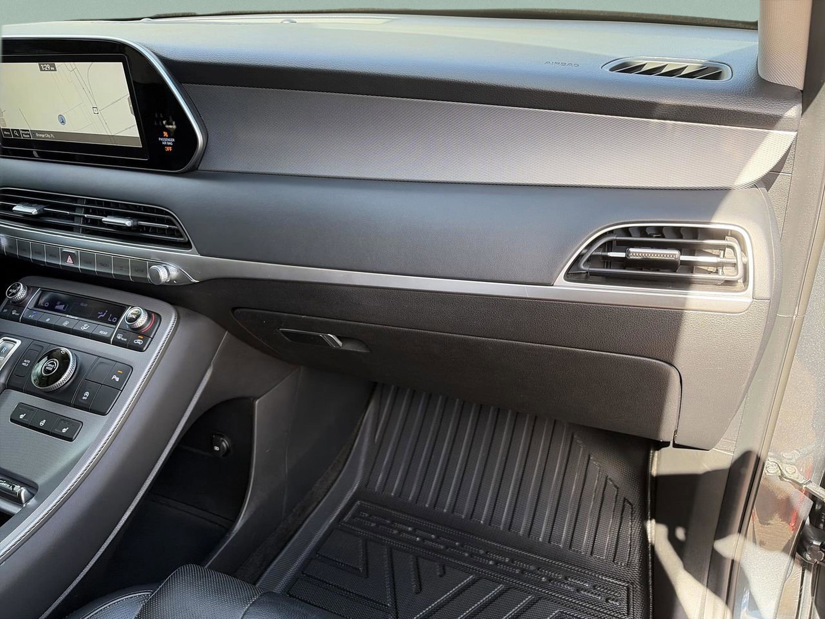 Used 2022 Hyundai Palisade SEL w/ Premium Package image 21