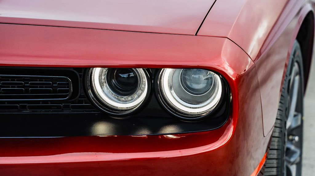 Used 2022 Dodge Challenger SXT w/ Blacktop Package image 5