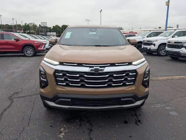 New 2027 Chevrolet Equinox LT w/ Convenience Package II FWD image 2
