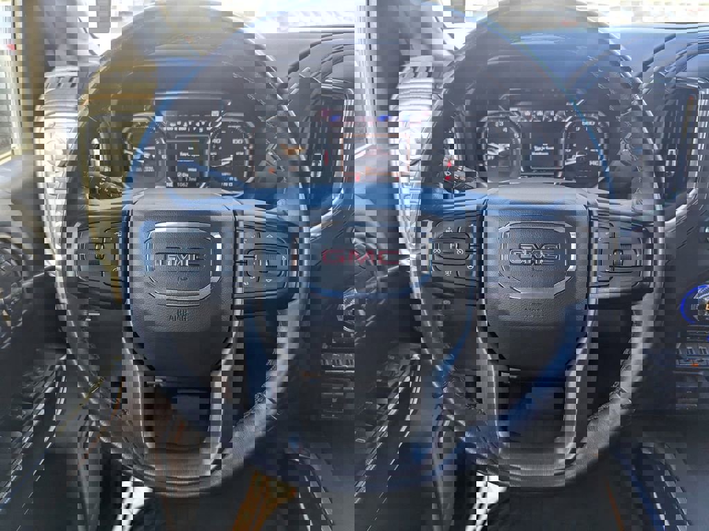 Used 2020 GMC Sierra 1500 AT4 w/ AT4 Premium Package image 11