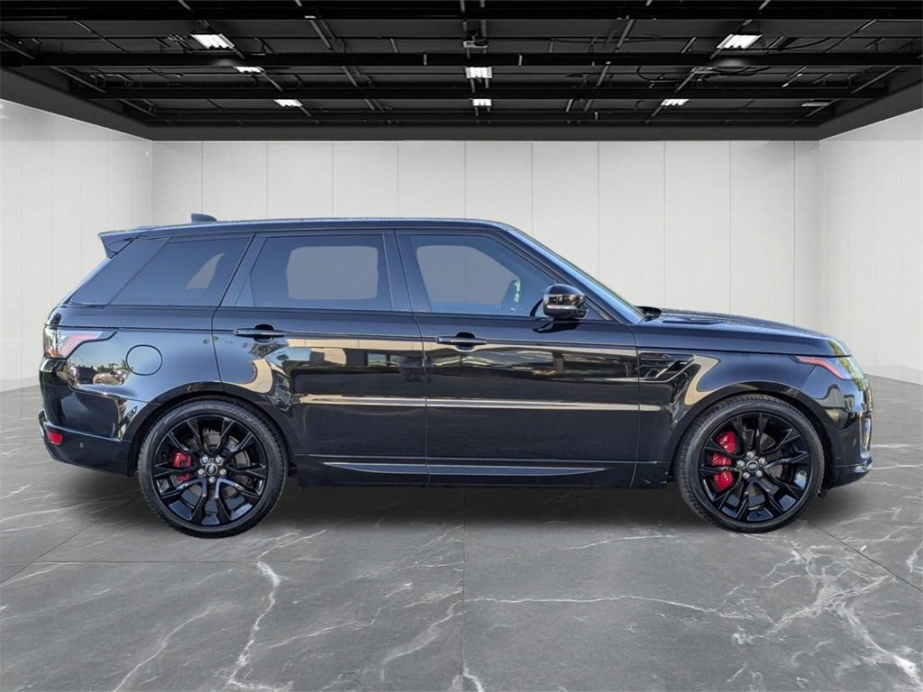 Used 2022 Land Rover Range Rover Sport HST image 11
