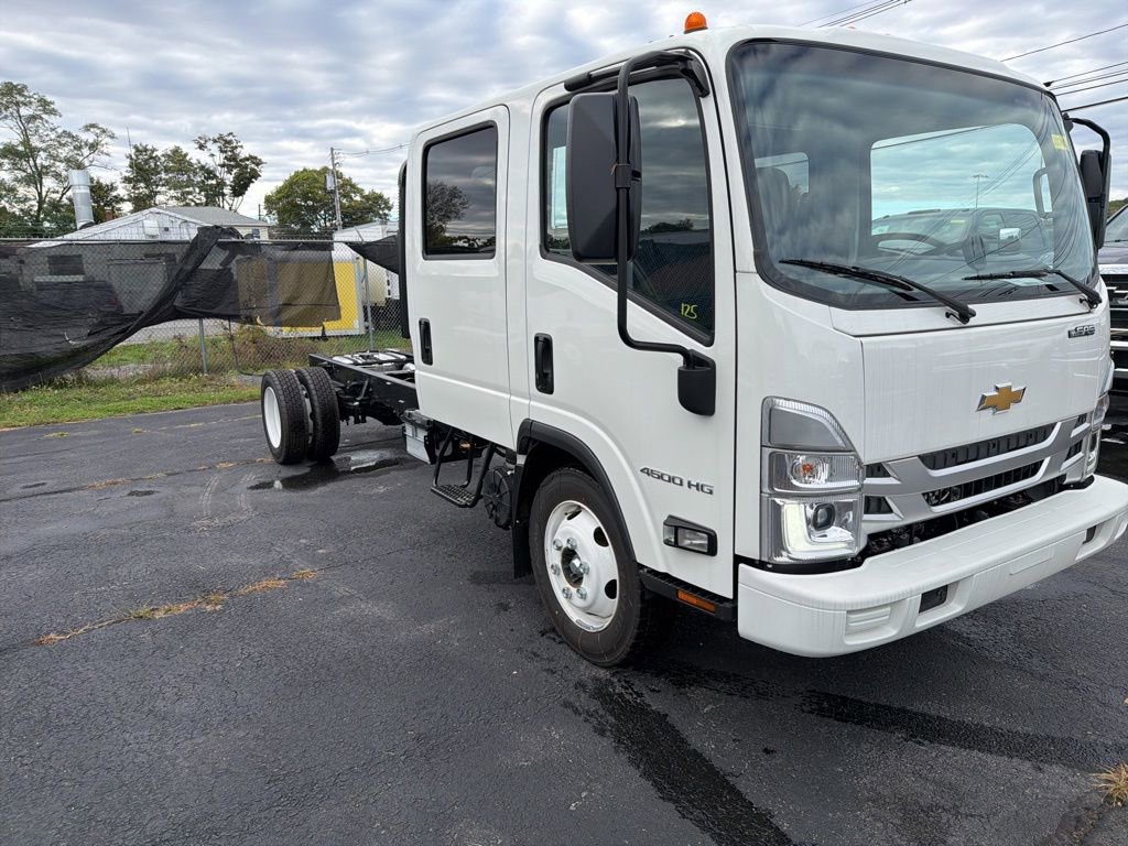 New 2025 Chevrolet Low Cab Forward video 1