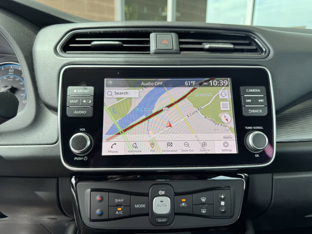 Used 2022 Nissan Leaf SV image 24